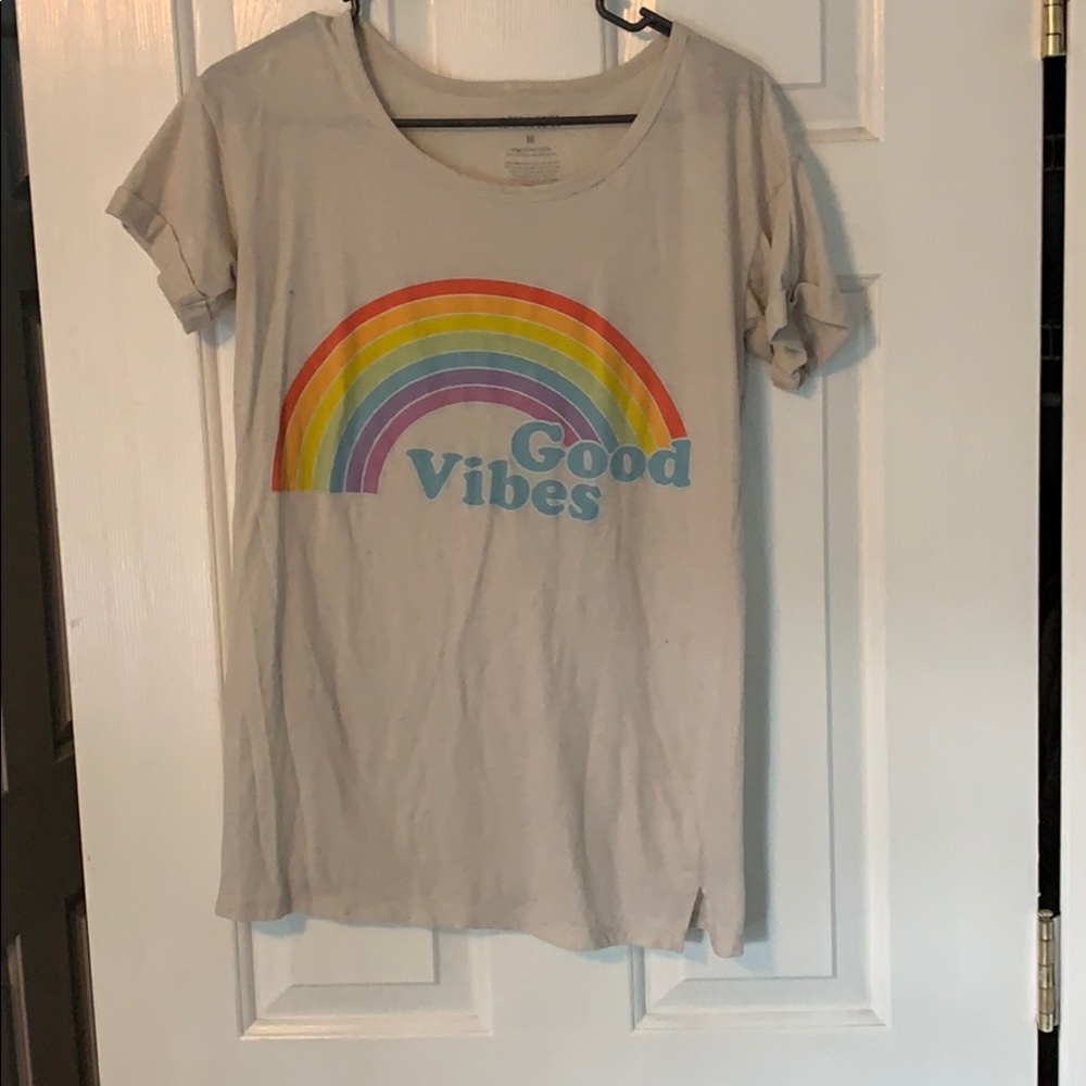 Good vibes t-shirt